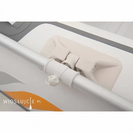 Ponton AQUA MARINA DeLuxe 3,0 WD - pompowana łódź z drewnianą podłogą