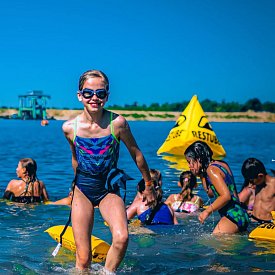 Bojka pneumatyczna Restube kids meduza - pompowany system ratunkowy