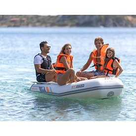 Ponton AQUA MARINA DeLuxe 3,3 WD - pompowana łódź z drewnianą podłogą