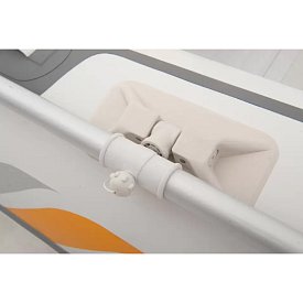 Ponton AQUA MARINA DeLuxe 3,3 WD - pompowana łódź z drewnianą podłogą